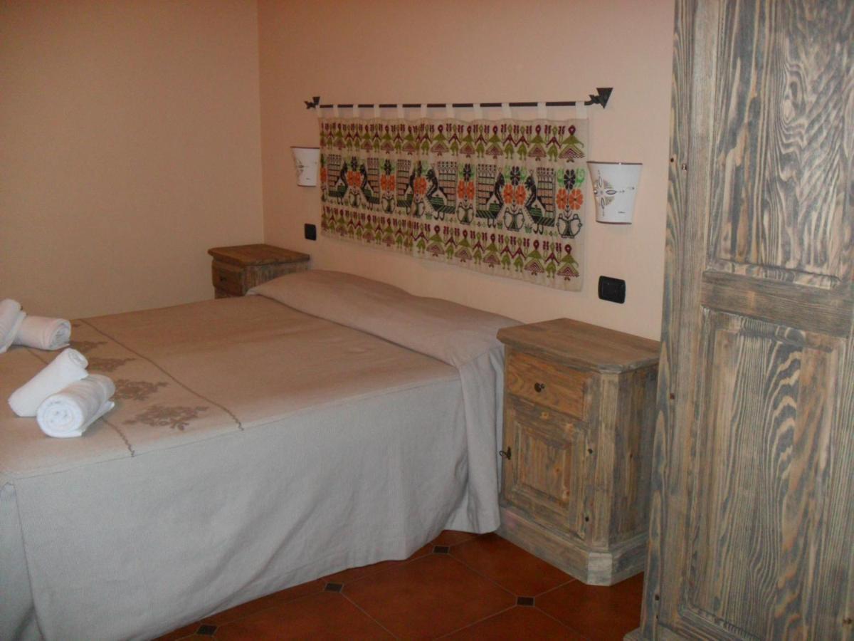 Hotel Plammas Santa Maria Navarrese Eksteriør billede