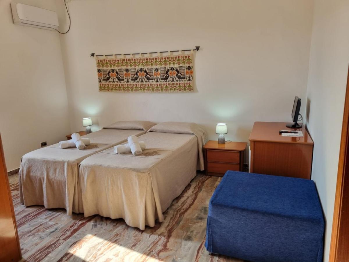 Hotel Plammas Santa Maria Navarrese Eksteriør billede