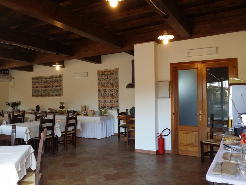 Hotel Plammas Santa Maria Navarrese Eksteriør billede